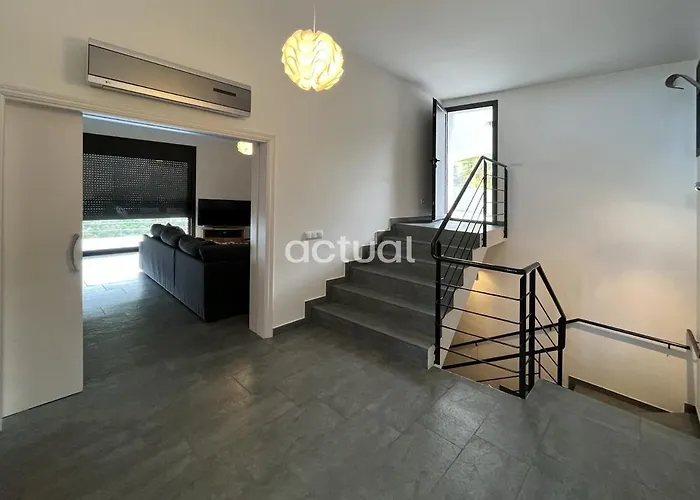 Casa Mas Nou 44 别墅 *